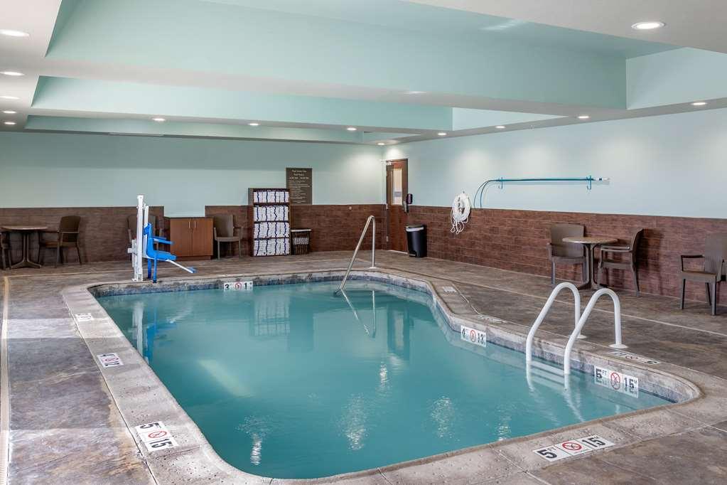 Comfort Inn & Suites Augusta Facilities photo